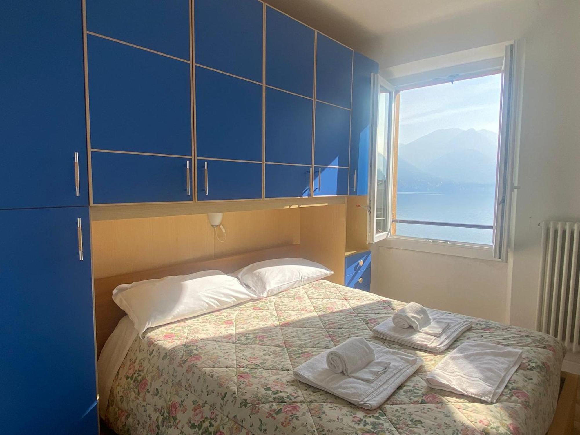 The Family - Apartments In Villa With Lake View アルジェーニョ エクステリア 写真