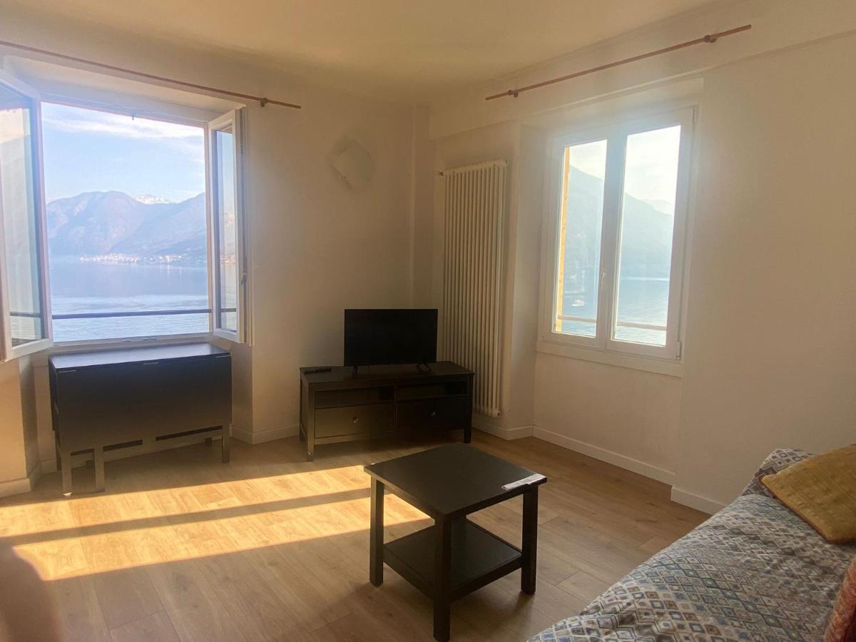 The Family - Apartments In Villa With Lake View アルジェーニョ エクステリア 写真