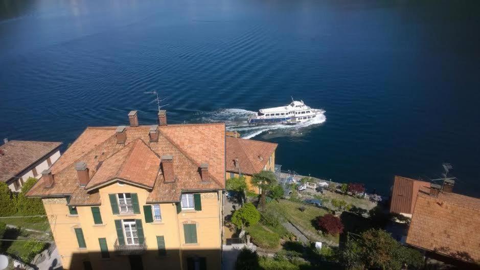 The Family - Apartments In Villa With Lake View アルジェーニョ エクステリア 写真